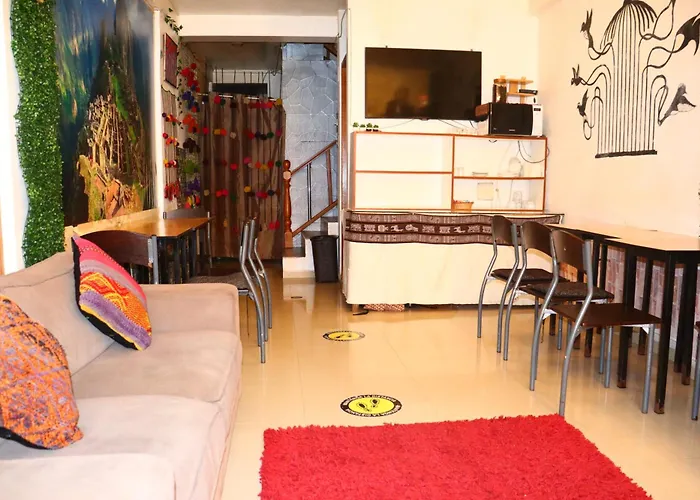 Royal Mountain Bed & Breakfast